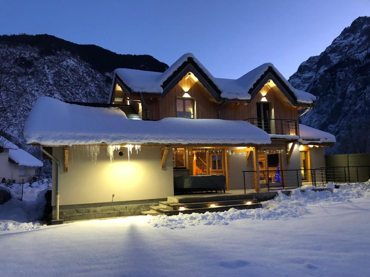 Chalet Barbara With Swimming Pool In The Heart Of Oisans Le Bourg-dʼOisans Kültér fotó