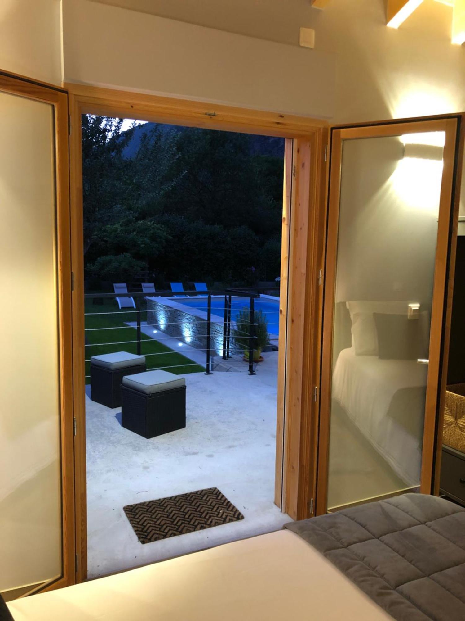Chalet Barbara With Swimming Pool In The Heart Of Oisans Le Bourg-dʼOisans Kültér fotó